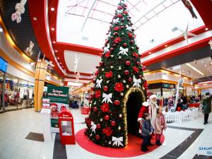 Moș Crăciun împlinește dorințe la Shopping City Suceava!