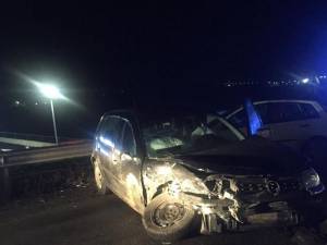 Două autoturisme au intrat în coliziune la Șcheia