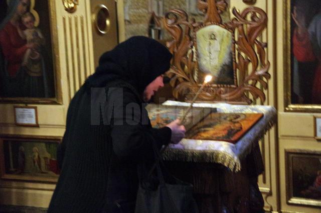 Dacă la palmă răspunzi cu celălalt obraz, e un început de dialog