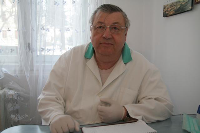 Medicul Ioan Costea, fostul preşedinte al Colegiului Medicilor Dentişti Suceava