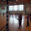Copiii din centrele de plasament și cele de zi au fost învățați să joace baschet
