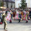 Câteva mii de spectatori au urmărit cea mai mare paradă a obiceiurilor de iarnă organizată la Suceava