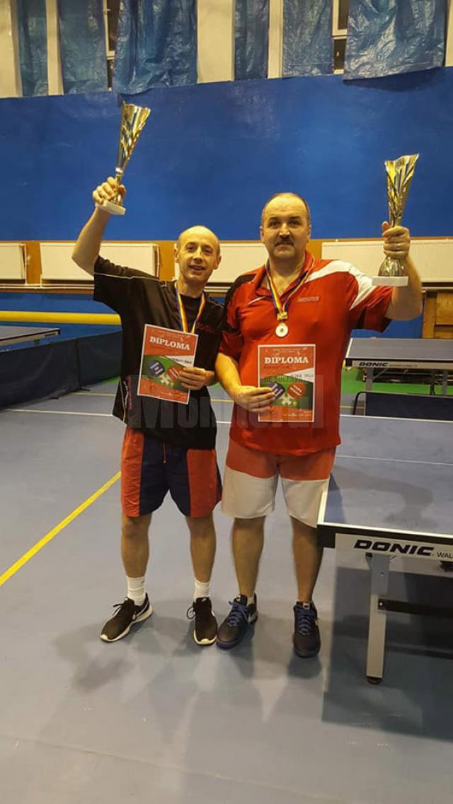 Aproape 200 de participanţi au luat startul la turneul de la Fălticeni