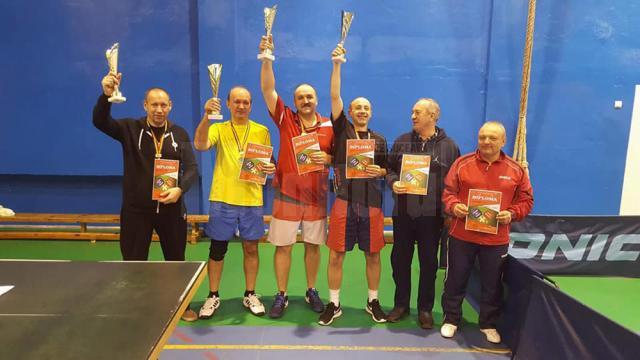 Aproape 200 de participanţi au luat startul la turneul de la Fălticeni