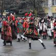 Festivalul de datini a adunat turiştii şi localnicii în centrul oraşului staţiune