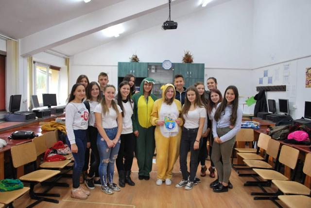 Proiect de înfrumusețare a orașului Câmpulung al voluntarilor de la Colegiul Silvic „Bucovina”