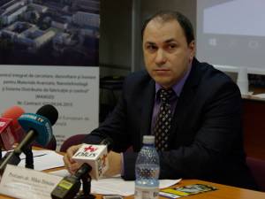 Prof. univ. dr. Mihai Dimian, prorector al Universităţii din Suceava, responsabil de cercetarea ştiinţifică