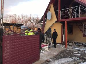 Explozia a afectat grav casa
