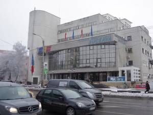 Primăria Suceava a primit de la CJ Suceava ultimele trei etaje ale clădirii