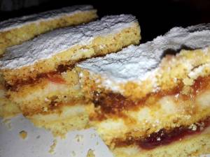 Prăjitura cu foi de turtă dulce (de post). Foto: Iuliana Tiță