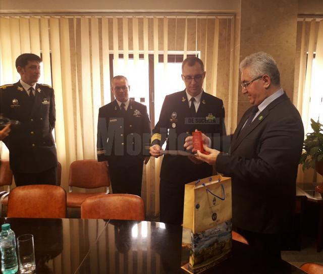 Delegație a Statului Major al Forțelor Navale Române, în vizită la Primăria Suceava
