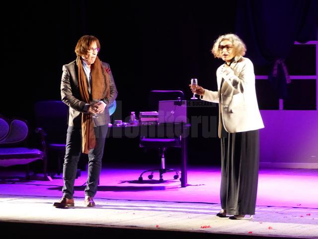 Publicul sucevean a ”gustat” din „Elixir" împreună cu actorii Maia Morgenstern şi Marius Bodochi