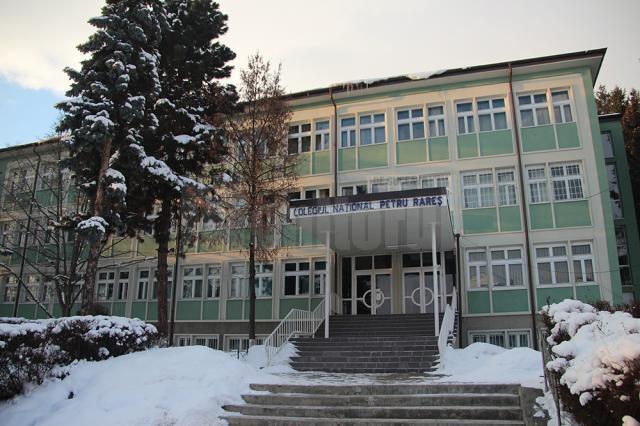 Colegiul Naţional „Petru Rareş” Suceava, unicul centru din judeţ care organizează testarea