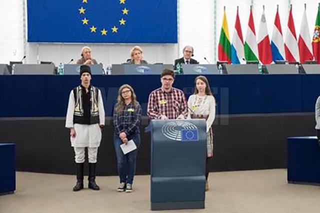 Elevii au avut șansa de a descoperi modul de funcționare a Parlamentului European