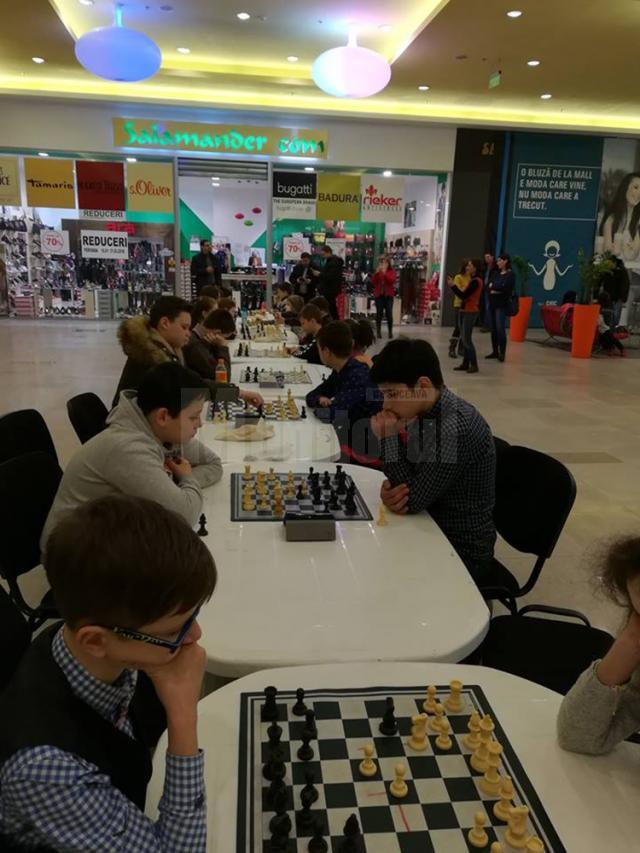 Concursul de şah rapid „Cupa Mărţişor” şi-a desemnat câştigătorii