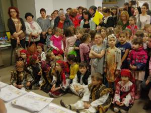 Preșcolari din tot județul, premiați ieri la Muzeul Bucovinei, în cadrul Concursului ,,Penelul Fermecat”