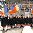 Grupul vocal-tradițional „Ai lui Ștefan, noi oșteni”, de la liceul din Vicovu de Sus
