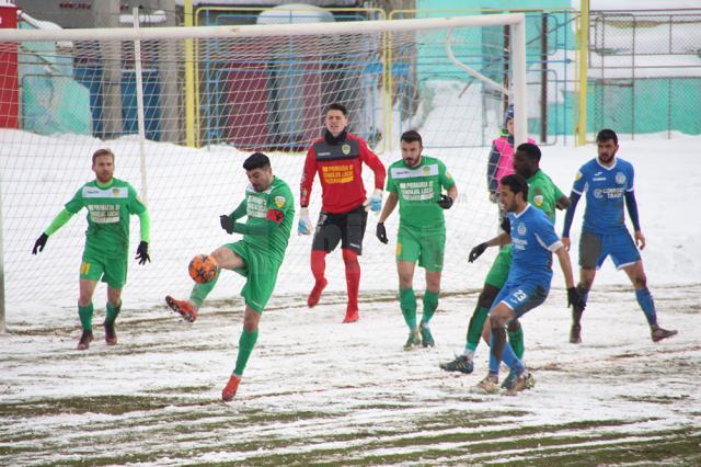 Foresta pleacă cu șansa a doua în meciul cu FC Argeș