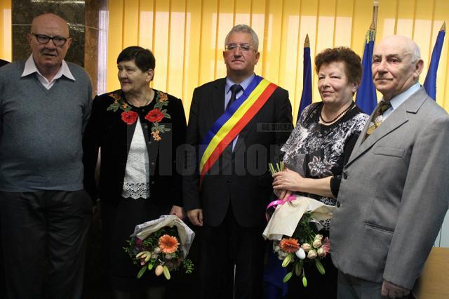 Numărul „Cuplurilor de Aur” sărbătorite în municipiul Suceava a ajuns la 1.221