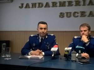 Colonelul Iulian Iacob și  colonelul Ionel Postelnicu