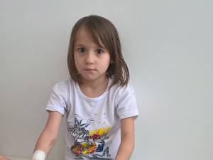Ileana are doar 8 ani și are nevoie de transplant