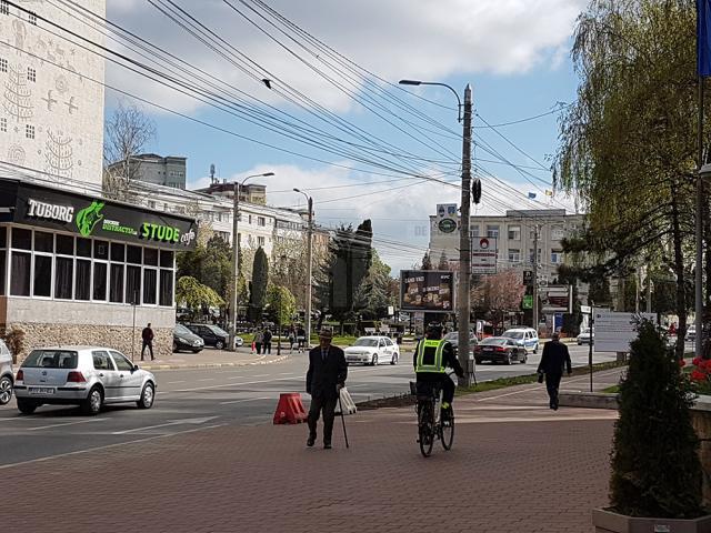 Suceava, primul oraș din țară în care Poliția Locală patrulează pe biciclete electrice