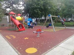 Pe strada Amurgului din Burdujeni va fi amenajat cel mai mare spațiu de joacă pentru copii din Suceava