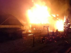 Pompierii au avut nevoie de 5 ore de interventie pentru lichidarea incendiului