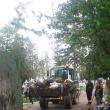 Gunoiul care s-a adunat în cimitirul vechi din Burdujeni sat a fost ridicat ieri la amiază