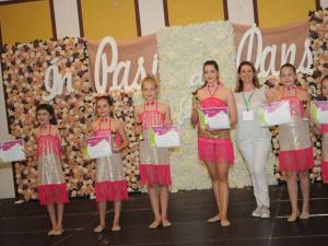 Echipa de gimnastică a Școlii Gimnaziale Nr. 3 Suceava s-a clasat pe prima poziție a podiumului