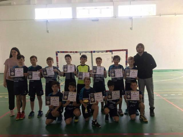 Echipa de minihandbal CSU Suceava s-a calificat la turneul semifinal