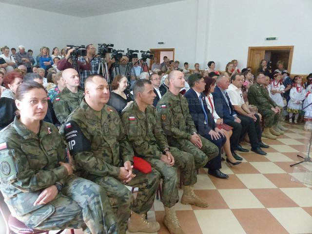 Militarii polonezi prezenţi la Poiana Micului au fost încântaţi că au regăsit în Bucovina o parte din ţara natală