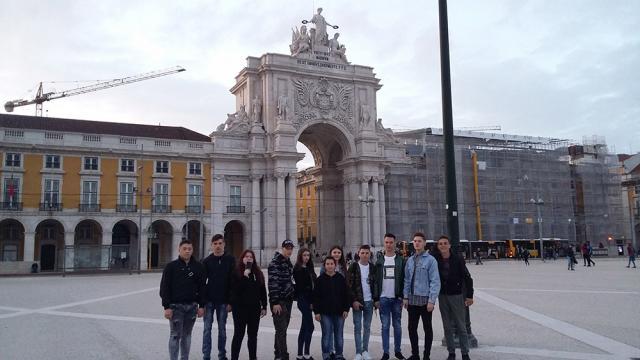 11 elevi ai Colegiului Tehnic de Industrie Alimentară Suceava au efectuat practică în companii portugheze