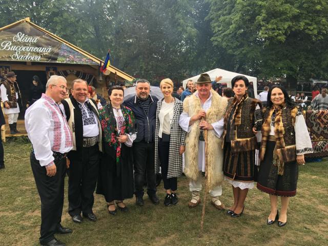 Grupul PNL la "Hora Bucovine"