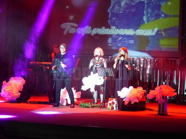 Un spectacol-omagiu adus muzicii româneşti, pe scena suceveană