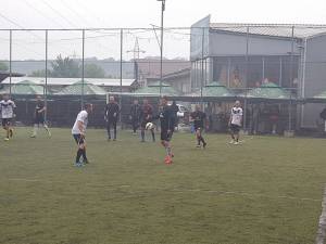 Valexin și Urșii au jucat un fotbal plăcut, în ciuda ploii sacaitoare