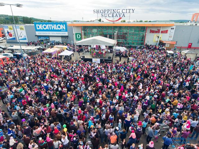 Public record la concertul Gaşca Zurli de la Shopping City Suceava