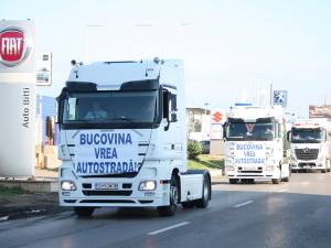 Peste o sută de şoferi suceveni au participat la protestul prin care se cere Guvernului construcţia de autostrăzi în Moldova