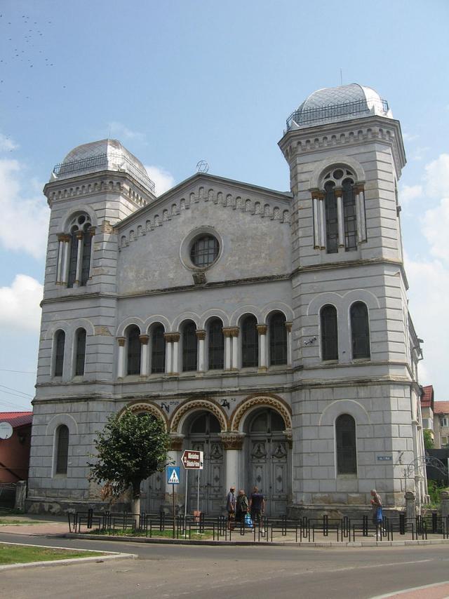 Templul Mare din Rădăuţi - Foto Cezar Suceveanu - ro.wikipedia.org