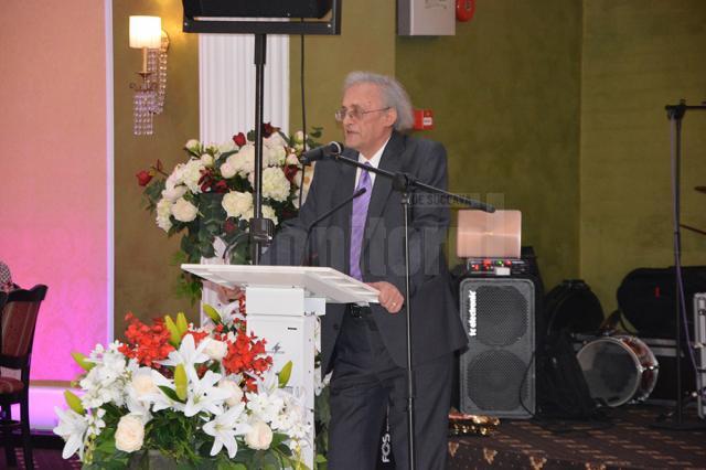 Preşedintele de onoare al manifestării Zilele Medicale ale Sucevei, prof. univ. dr. Vasile Astarastoae