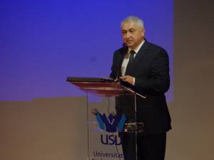 Valentin Popa a participat luni, la Suceava, la Congresul Asociaţiei Mondiale de Ştiinţe ale Educaţiei