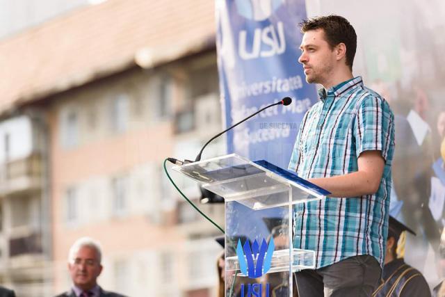 Răzvan Gîrmacea le-a vorbit absolvenţilor USV despre experienţele sale