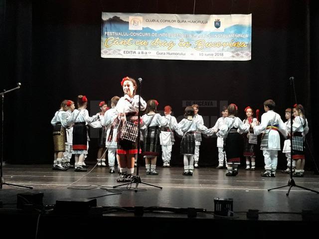 Festivalul Judeţean de interpretare vocală şi instrumentală „Cânt cu drag în Bucovina!”