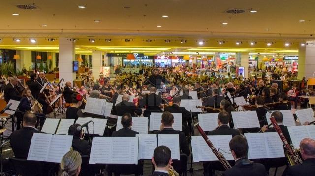 „Seară Bohème”, cu Orchestra Simfonică a Filarmonicii de Stat Botoșani, la Iulius Mall