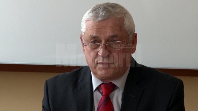Inspectorul şcolar general Gheorghe Lazăr