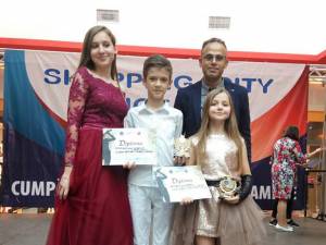 Premiul “Vocea Bucovinei” a ajuns la elevii Alessia Valeria Pop și Dmytro Banar