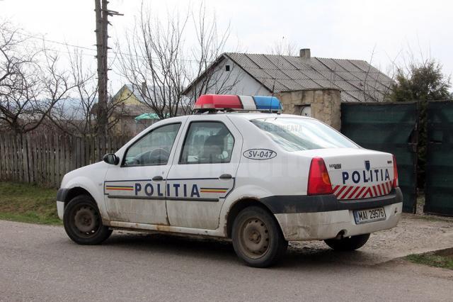 Doi tineri din comuna Dumbrăveni au fost reținuți de polițiști pentru 24 de ore
