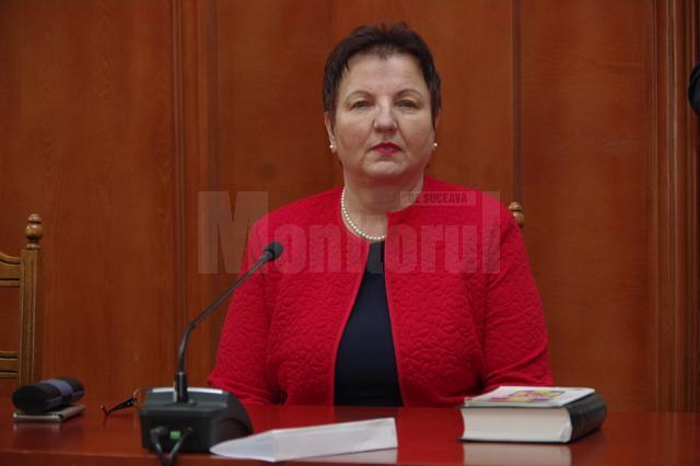 Subprefectul de Suceava, Silvia Boliacu, a solicitat verificarea tuturor panourilor şi bannerelor publicitare din judeţ