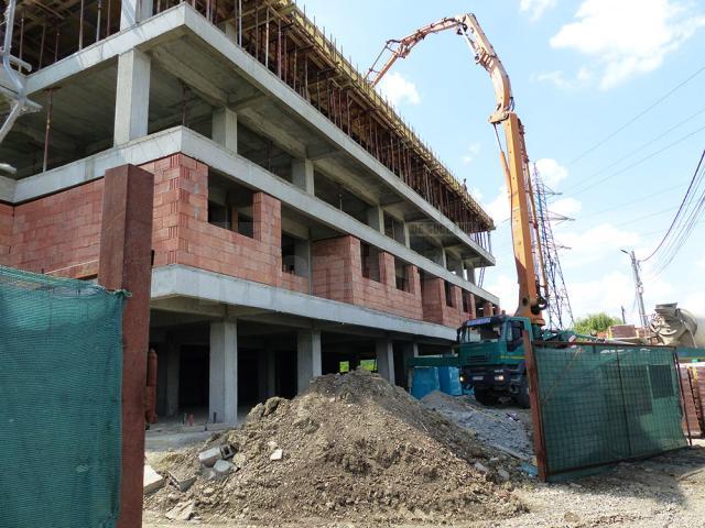 Construcţia a fost aprobată de către Consiliul Local Şcheia, cu încălcarea legislaţiei