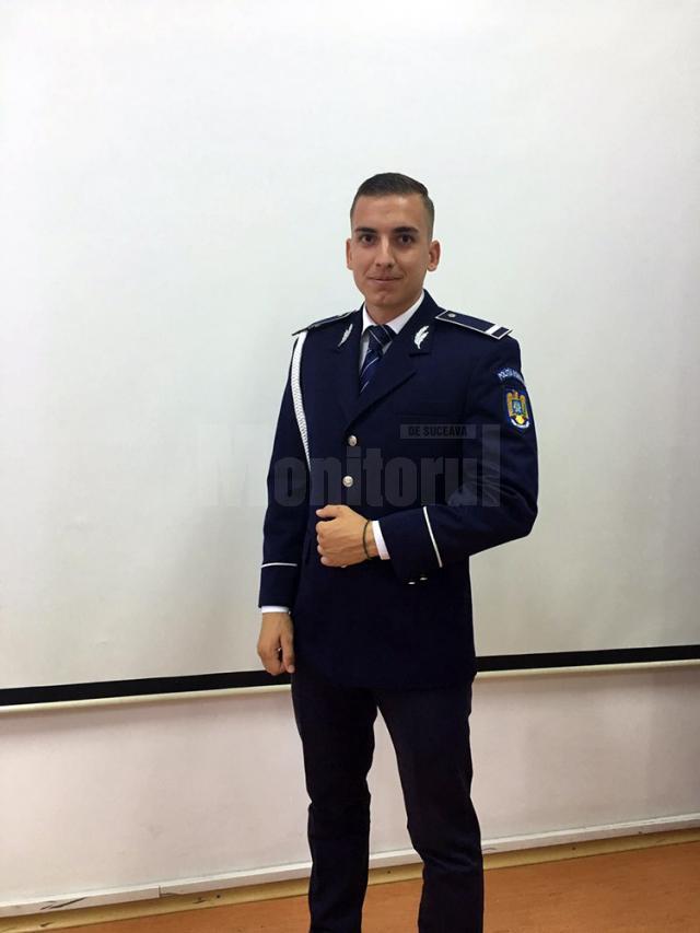 Marian Țabrea, elevul de 21 de ani al Școlii de Agenţi de Poliție "Septimiu Mureșan" din  Cluj-Napoca, care l-a prins cu curaj pe infractor